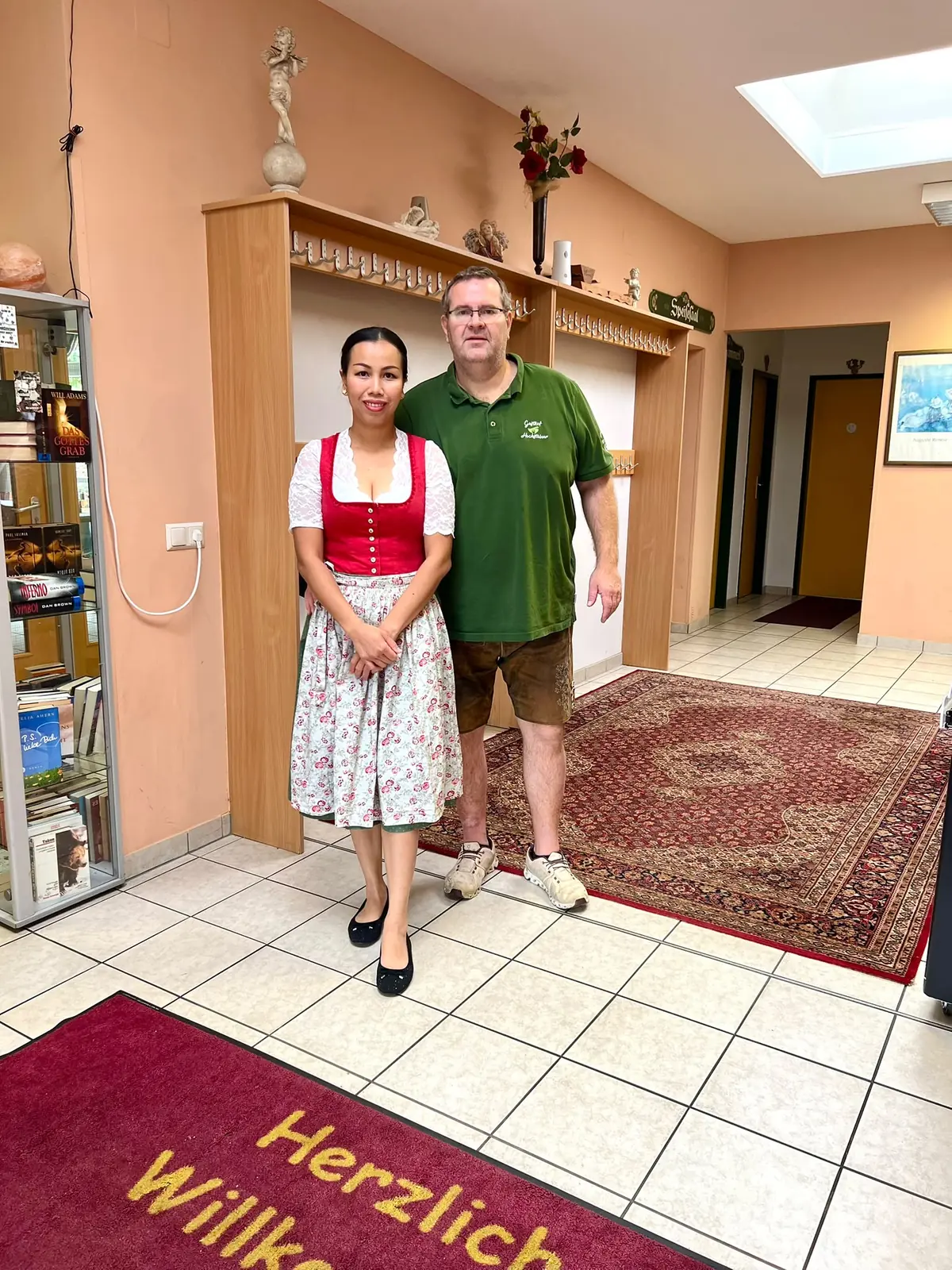 Hosts Sven and Namtip Glabisch at Gasthof Hochsteiner in Glödnitz